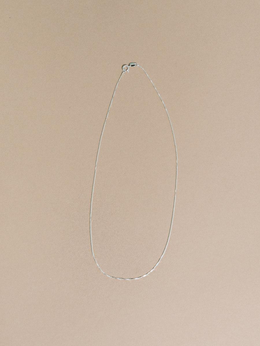 Delicate Staple Box Chain - Silver – NAT + NOOR