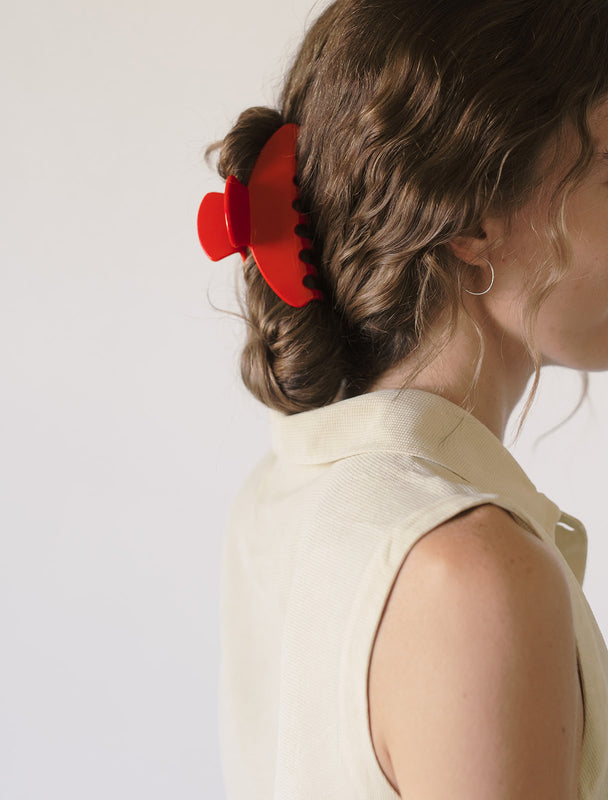 Medium Hair Claw - Cherry
