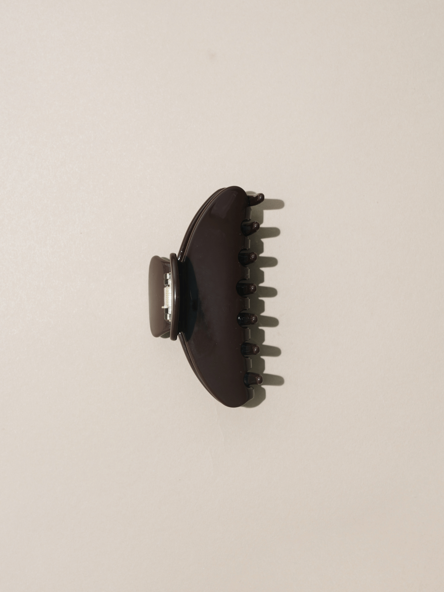 large brown hair claw clip